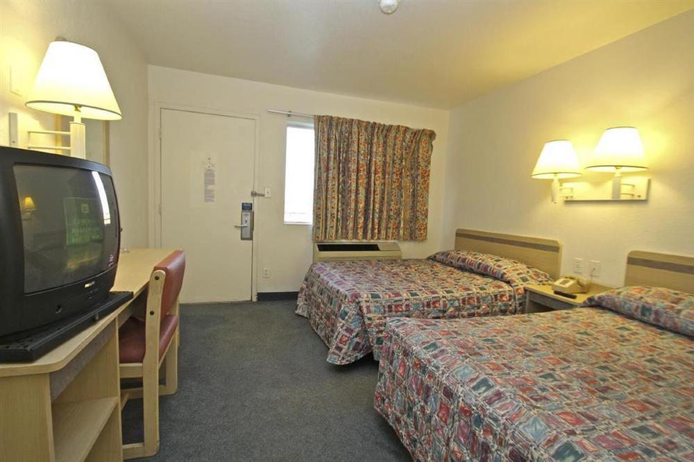Regency Inn Tulsa Oakhurst Bilik gambar